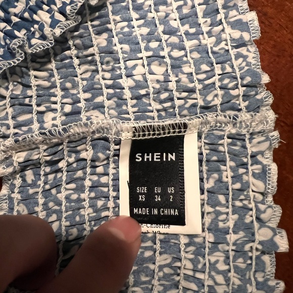 Women’s leopard halter top - Picture 5 of 7